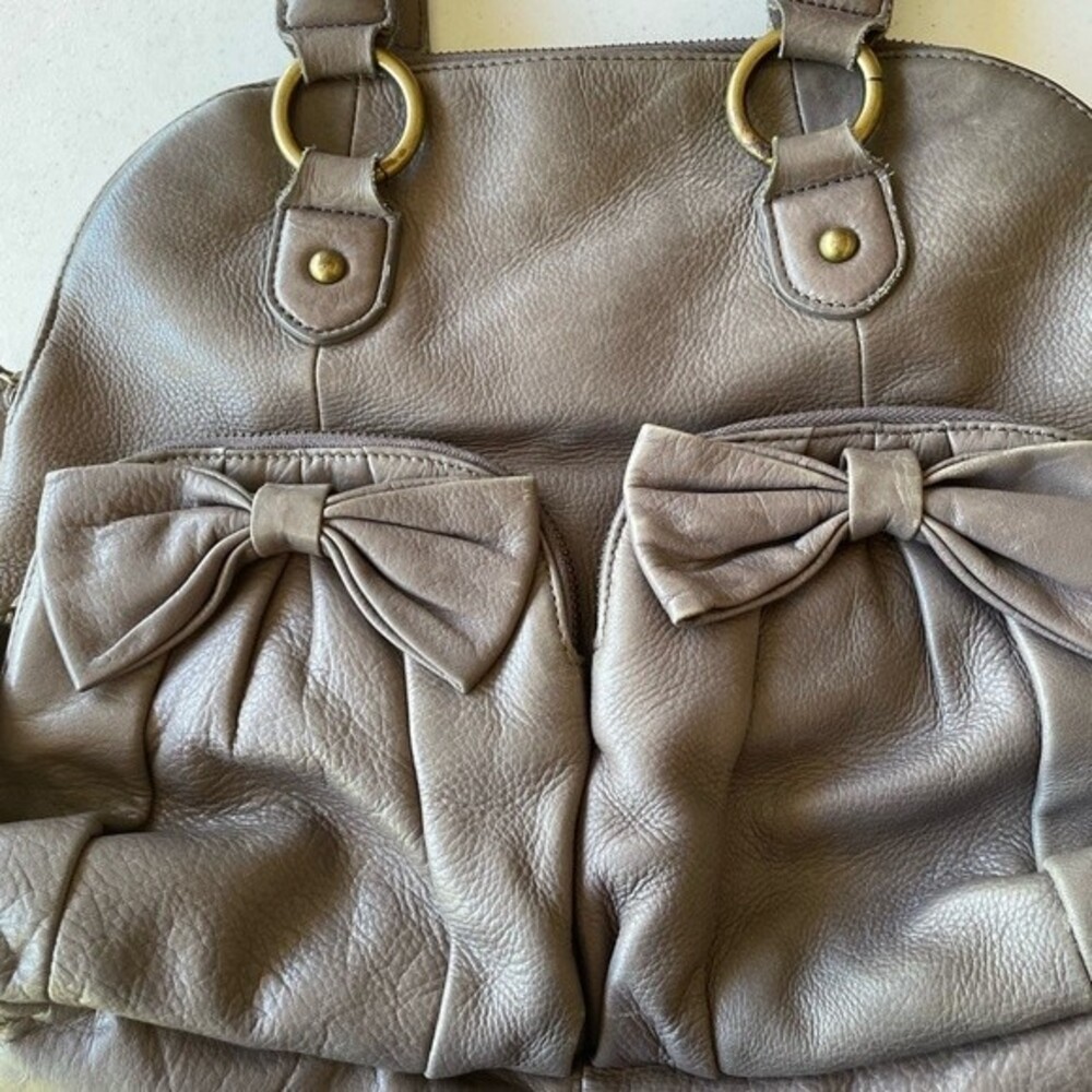 Grey Leather Fiore Purse